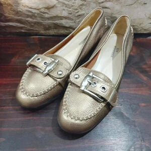 Ros Hommerson Leather Moccasins Gold Buckle Moc Loafer Slip-on Shoes 8.5